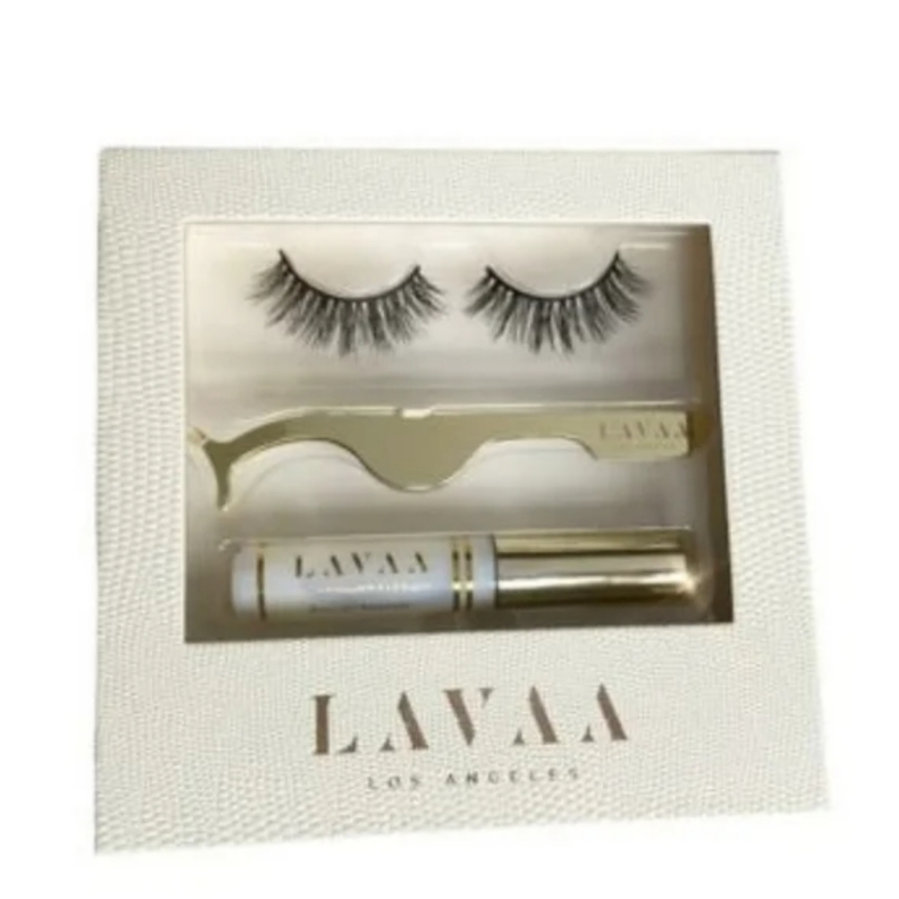Lavaa Flirty Lash Set
